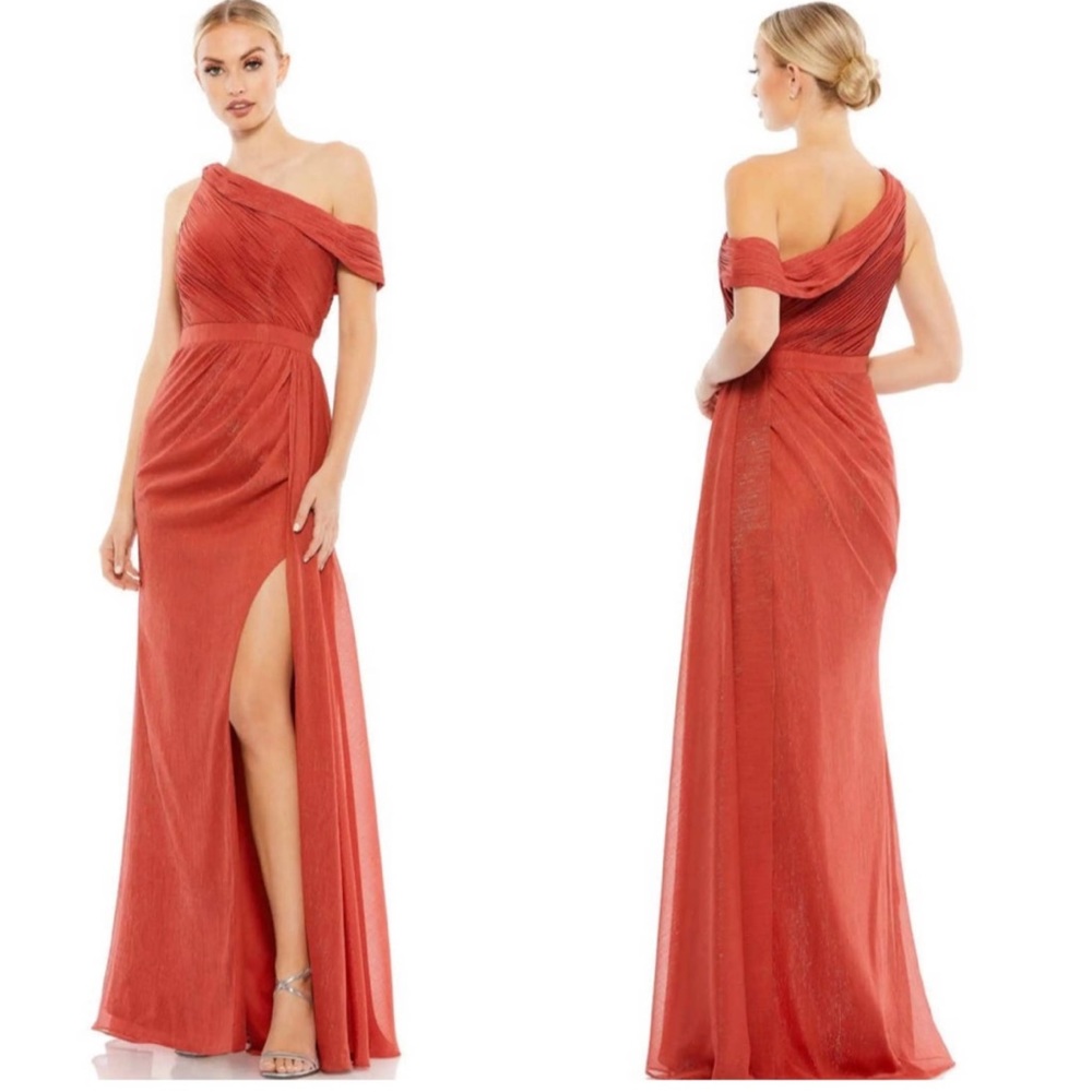 MAC DUGGAL Draped Dropped One Shoulder Chiffon Crimson Red Gown Size 8